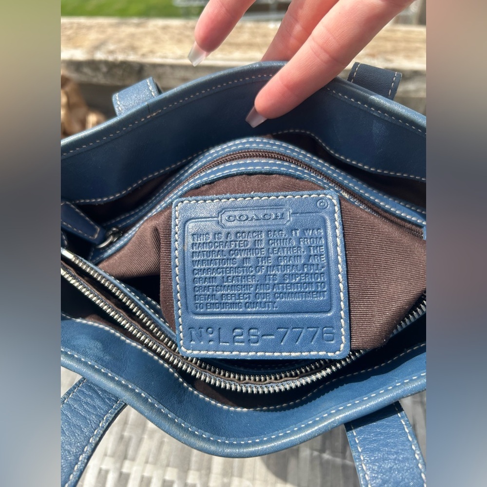 1992 True Vintage Cornflower Blue Coach Hampton Shoulder Bag Tote​ - Picture 13 of 14
